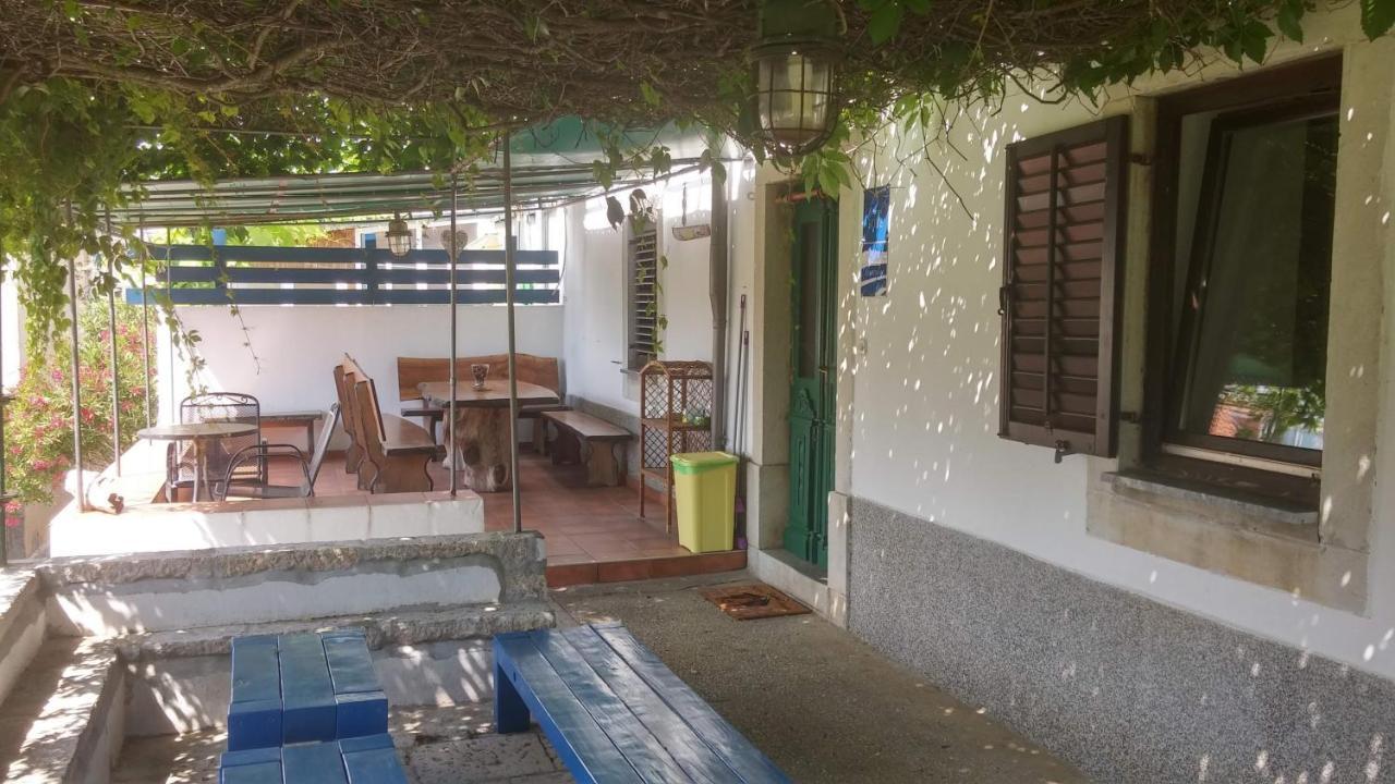 Pape Punat Hotel Exterior photo